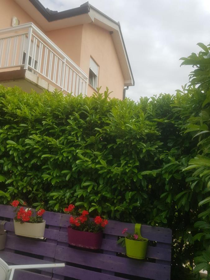 Apartman Corluka Grude Exterior foto